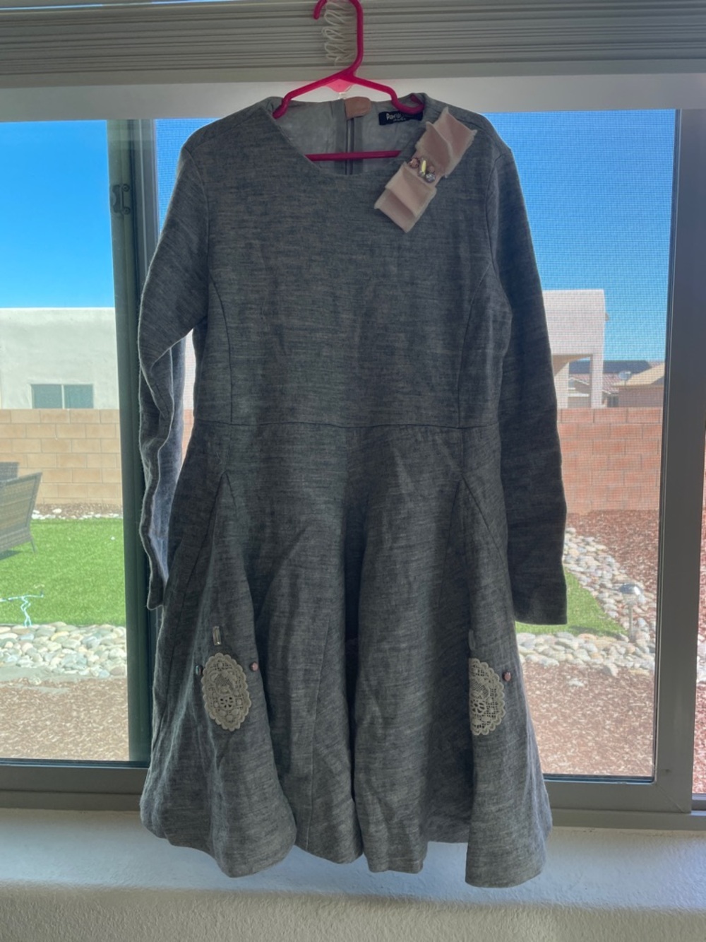 New Girls Gray Knit Long Sleeve Dress with Bow Accent little girl 10years